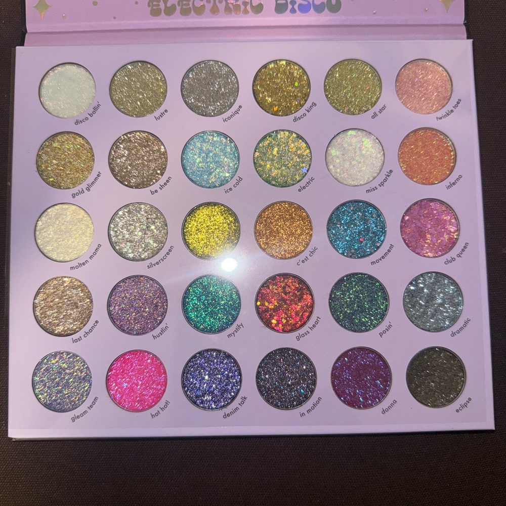 Kara Beauty Eyeshadow Palette Electric Disco, For Face, Hair And Body 20.5 G